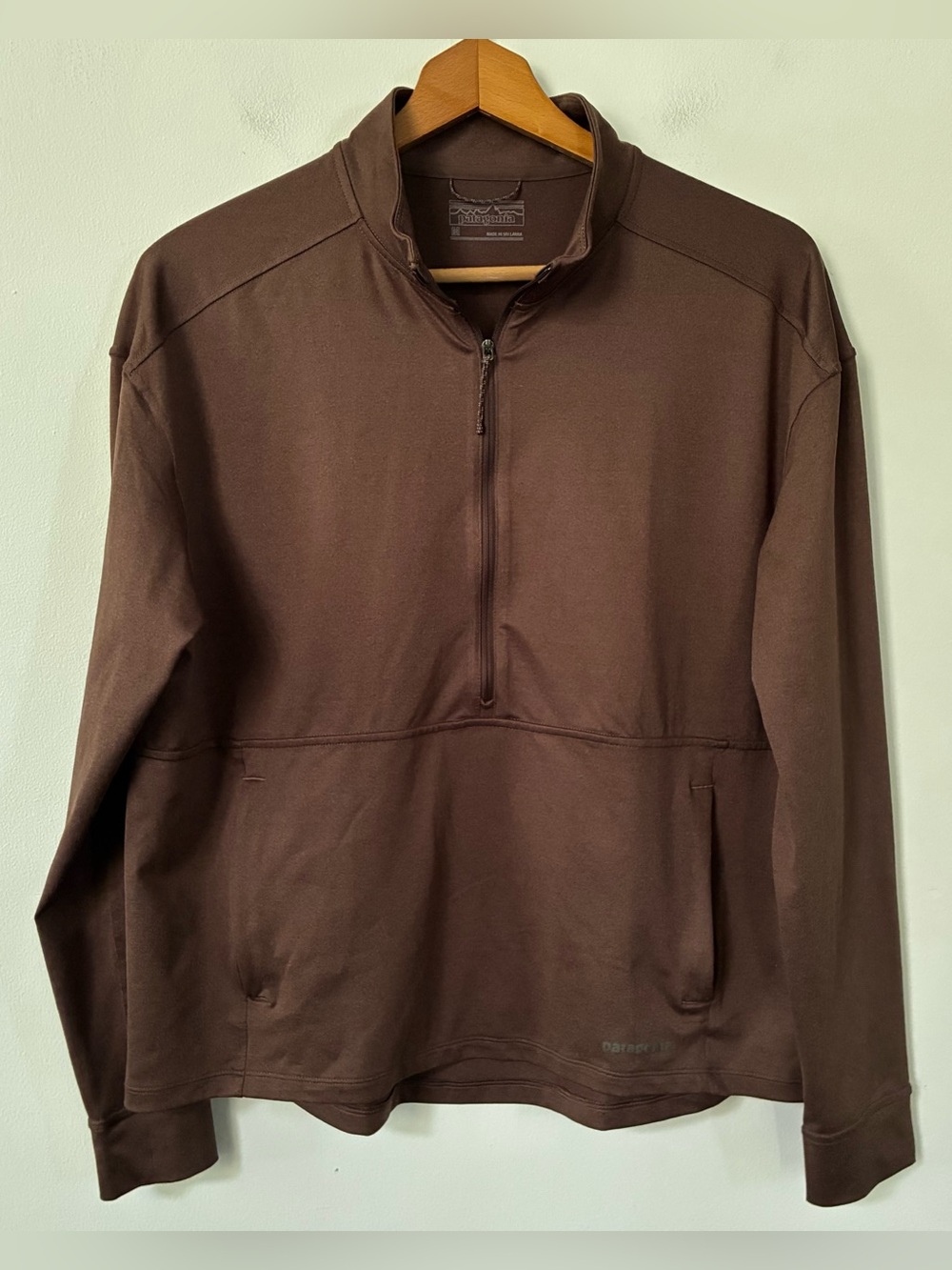 Patagonia Pack Out Pullover Long Sleeve in Cone Brown - Dusky Brown X-Dye